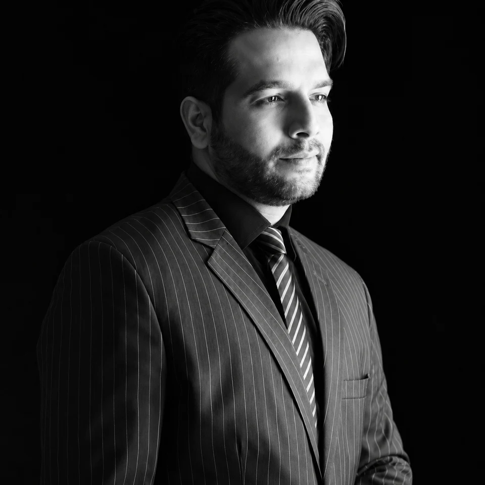 Hamed Khodabakhshi, Iranian rug seller, Persian rug exporter and specialist