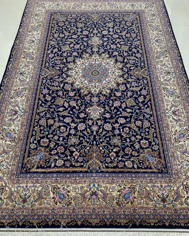 سجادة أصفهان فارسية معقودة يدوياً — ليلي كبير ميدالية زهرية — 160 × 240 cm, PRR-IS-029