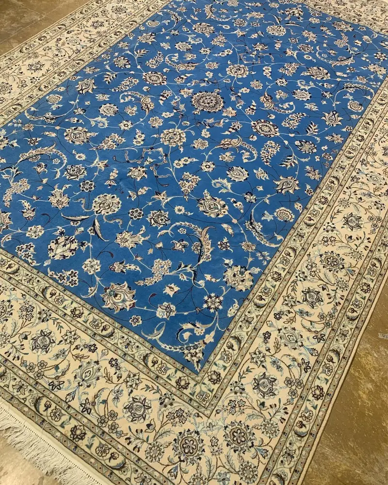 Isfahan Perserteppich-Paar — Königsblaues Afshan Allover-Blumenmuster