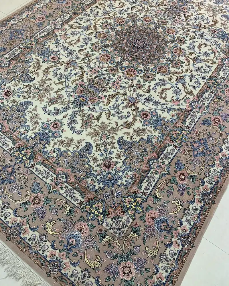 Isfahan Perserteppich-Paar — Elfenbein-Rosé Arabeskenmedaillon