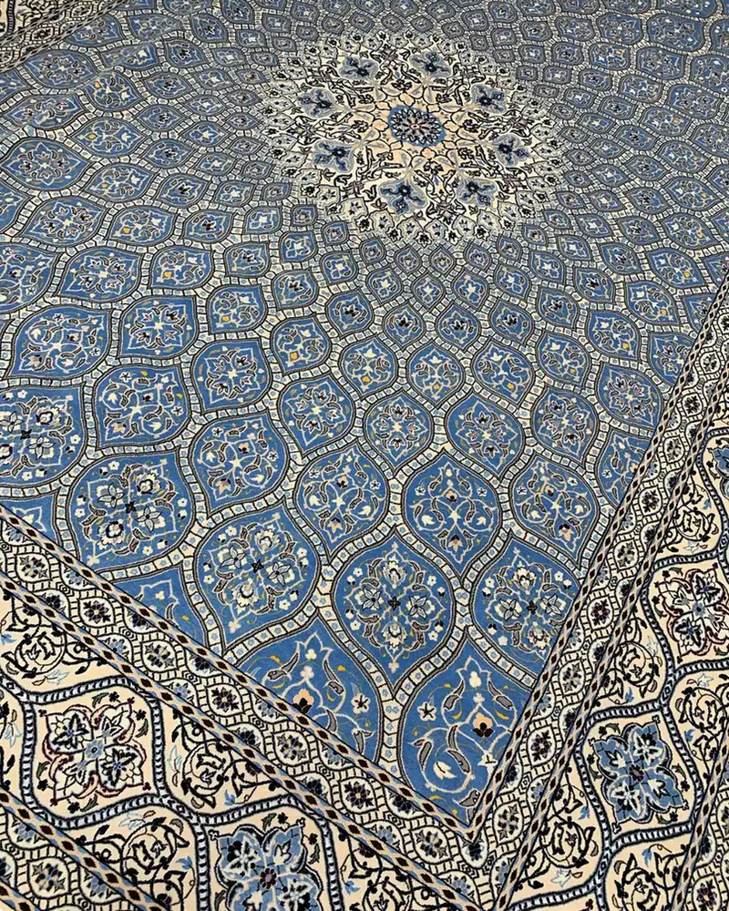 İsfahan İran Halısı Çifti — Gök Mavisi Gonbad Radyal Madalyon
