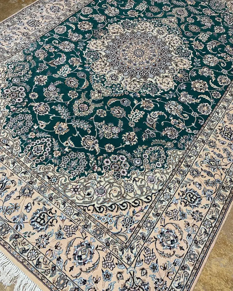 Isfahan Perserteppich-Paar — Smaragdgrünes Blumenrosetten-Medaillon