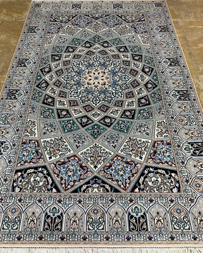 سجادة أصفهان فارسية — ميدالية هندسية متعددة الألوان — 155 × 240 cm, PRR-IS-075