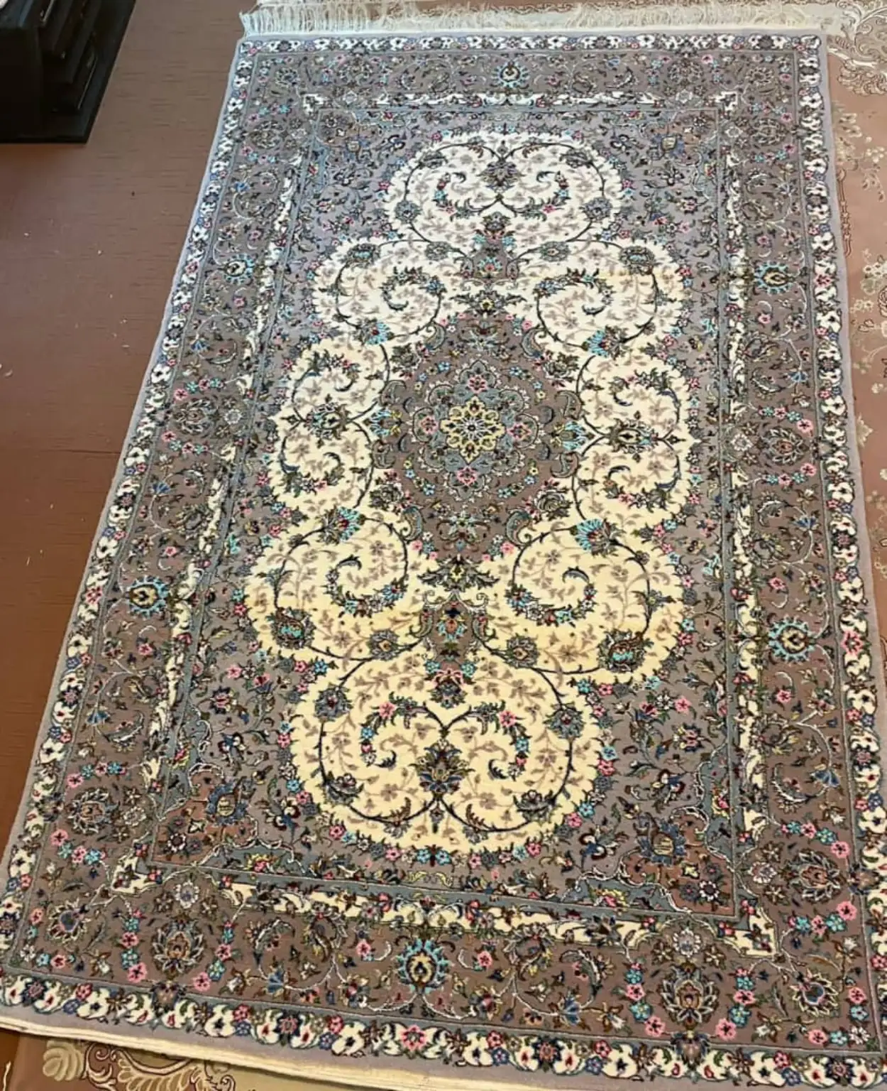 Verified alternate full view of PRR-KH-038 showing the ivory floral field, silk highlights and taupe-grey border