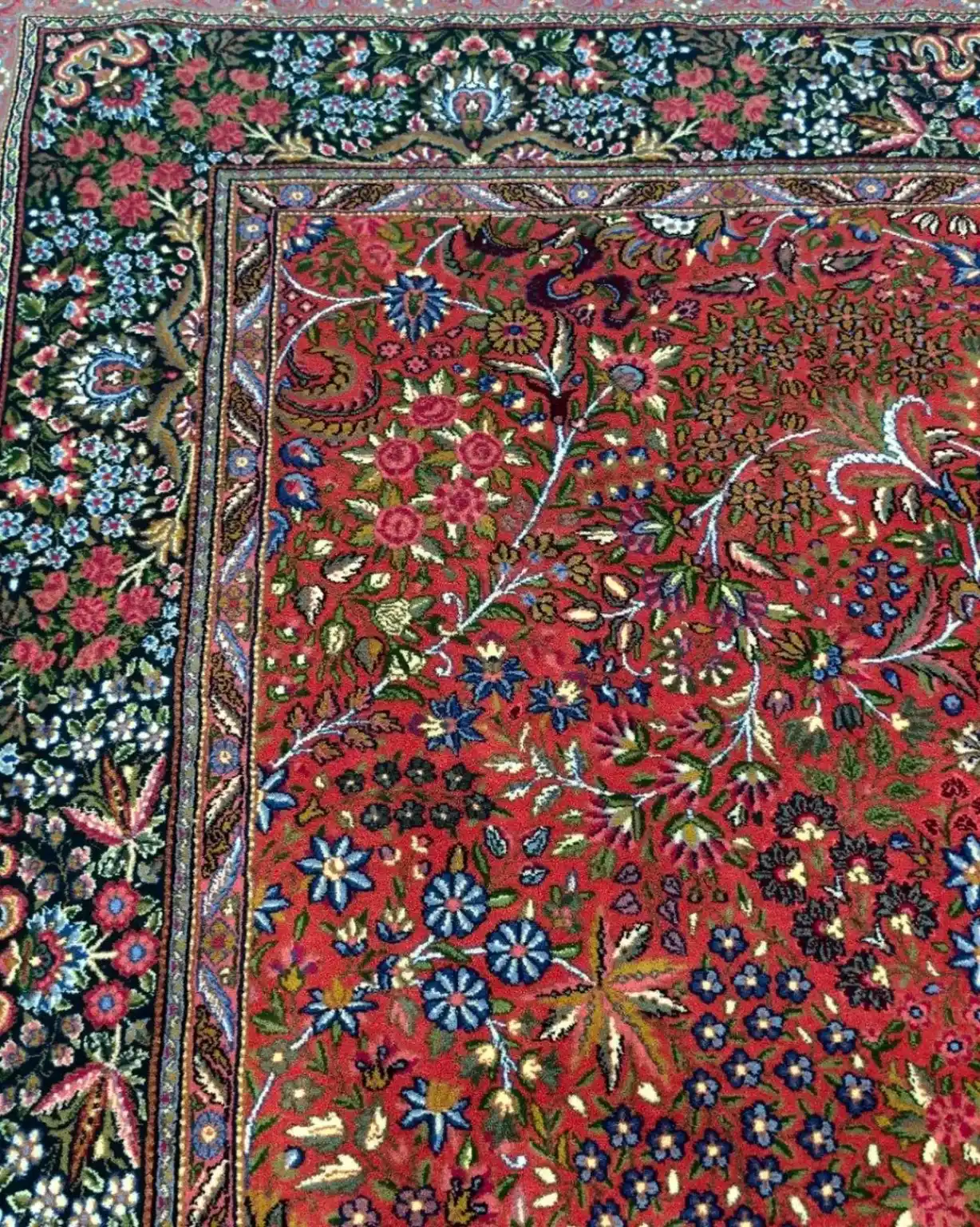 Imperial Ruby Garden — border detail