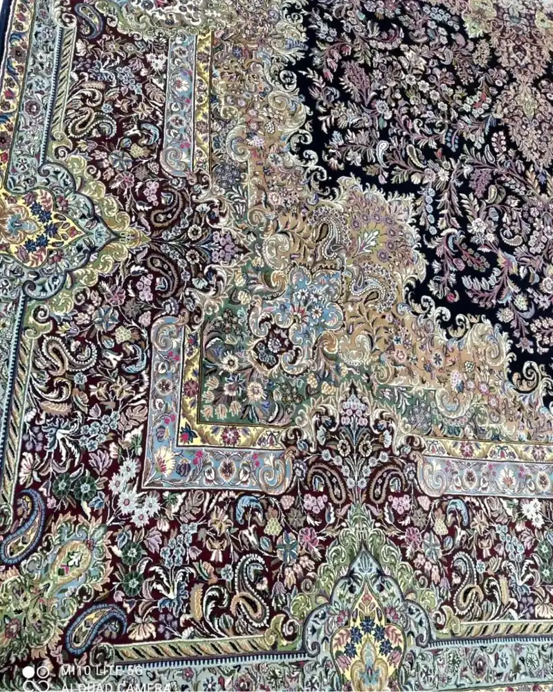Nocturne Imperial Bloom — border detail