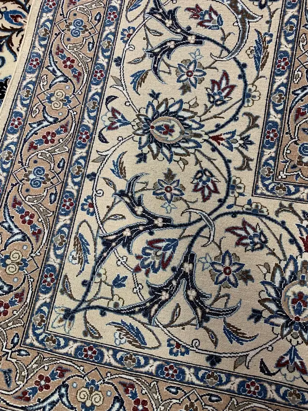 Paire de tapis persans de Naein noués à la main — Médaillon géométrique — 250 × 350 × 2 cm — 3