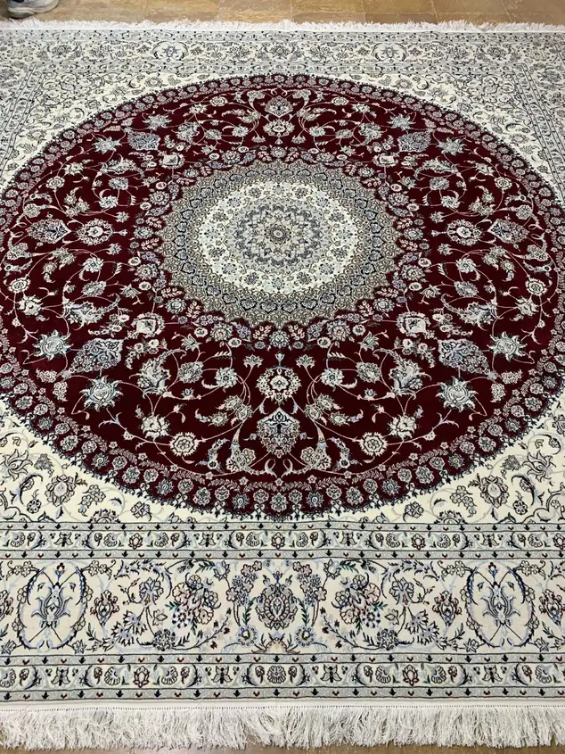 سجادة نايين فارسية معقودة يدوياً — ميدالية دائرية — 300 × 300 cm, PRR-NN-003