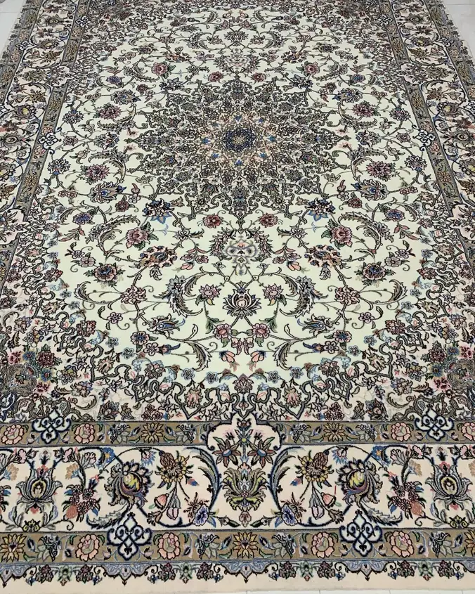 سجادة نايين فارسية معقودة يدوياً — لچك ترنج زهري عاجي — 250 × 350 cm, PRR-NN-021