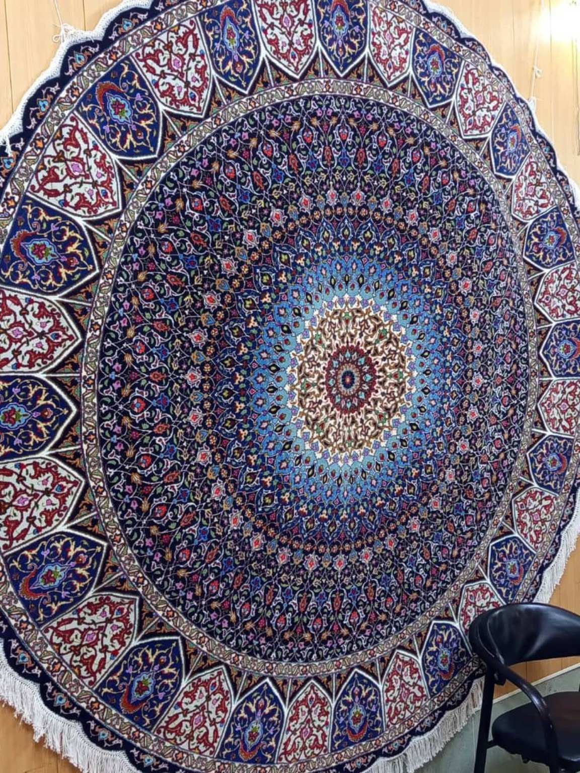 Imperial Azure Medallion Round Rug — PRR-RR-001 — image 1