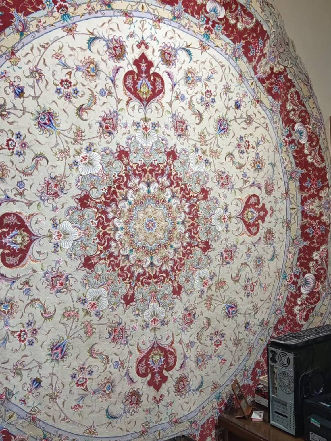 Imperial Ruby Blossom Round Rug — PRR-RR-011 — image 1