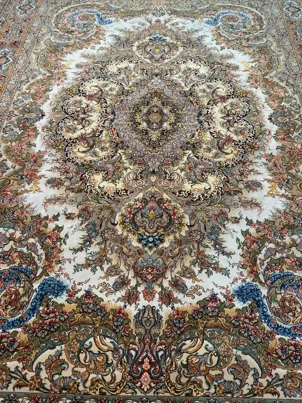 Imperial Ivory Symphony — Gallery 1